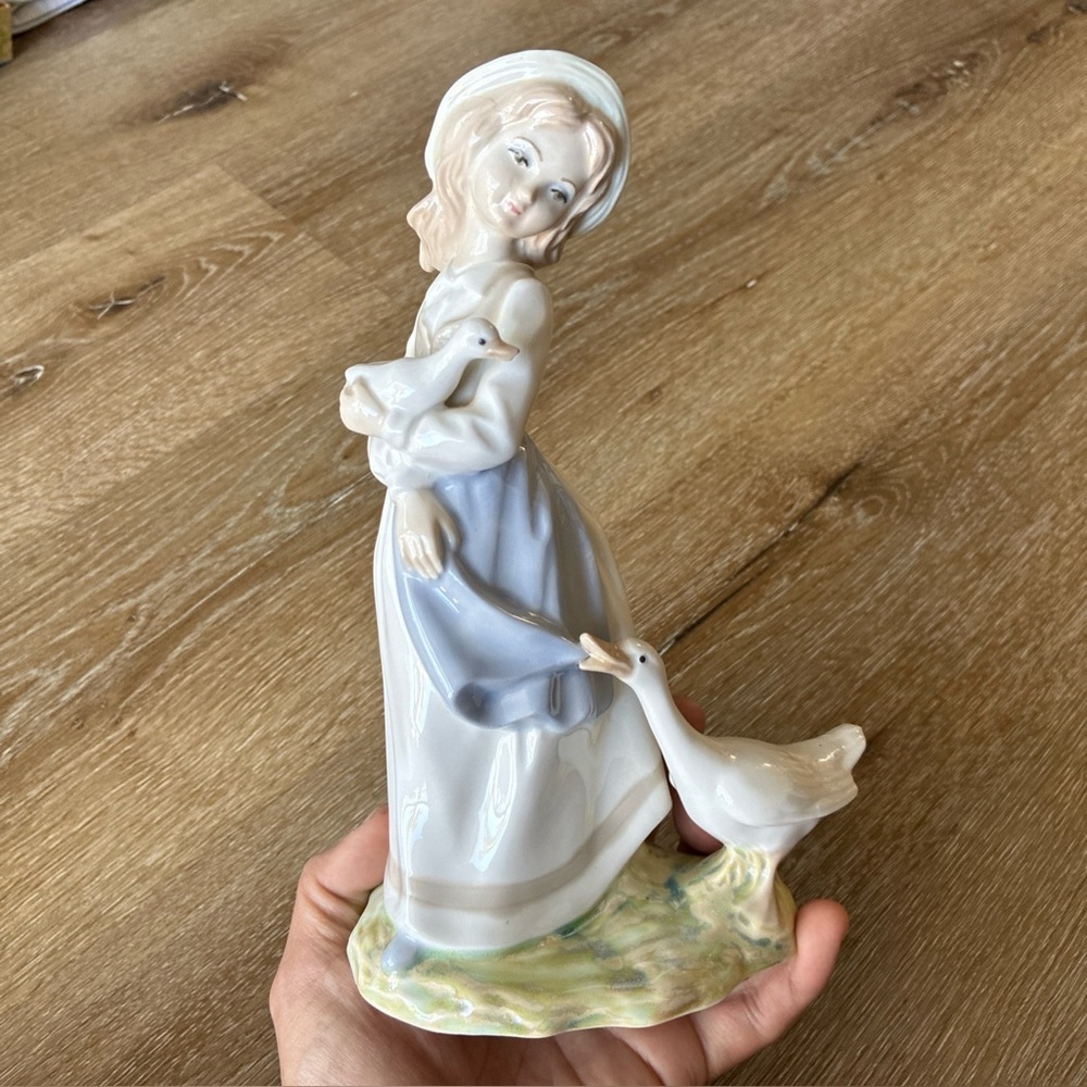 Tengra Spain Porcelain Girl with Geese Figurine 9” Hand Made Valencia